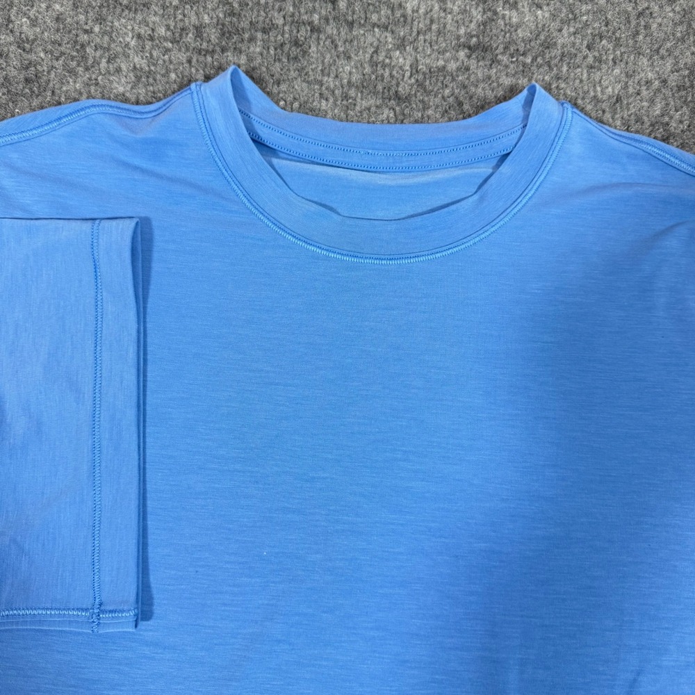 Lululemon Metal Vent Tech Short Sleeve Athletic Shirt Mens M Blue Activewear EUC